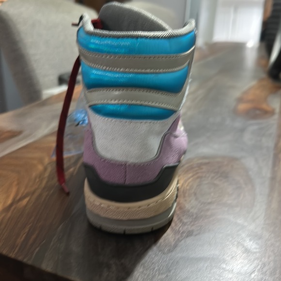 Louis Vuitton trainer sneaker Boot Purple. RP(Once used). - Picture 6 of 12